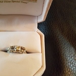 DIAMOND WEDDING RING SET